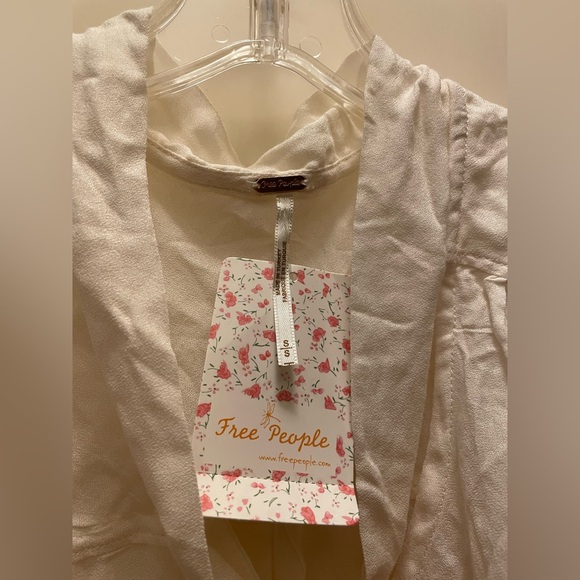 Free People blouse NWT - Picture 2 of 6